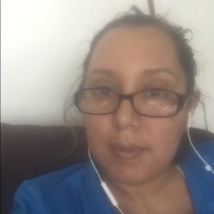 Meet your Posher, Nelida